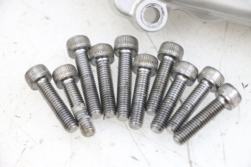 photo de KUPPLUNGSDECKEL YAMAHA FZ6 N FAZER 600 (2004 - 2006) - Zoom auf Komponenten