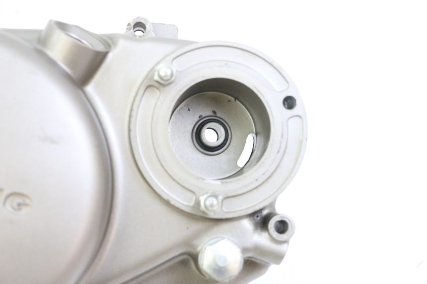 photo de KUPPLUNGSDECKEL HYOSUNG GTR 125 (2006 - 2008) - Kennzeichnungen und Originalreferenzen