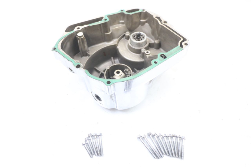 photo de KUPPLUNGSDECKEL REGAL RAPTOR RAXTER 2 125 (2007 - 2015) - Details der Befestigungspunkte