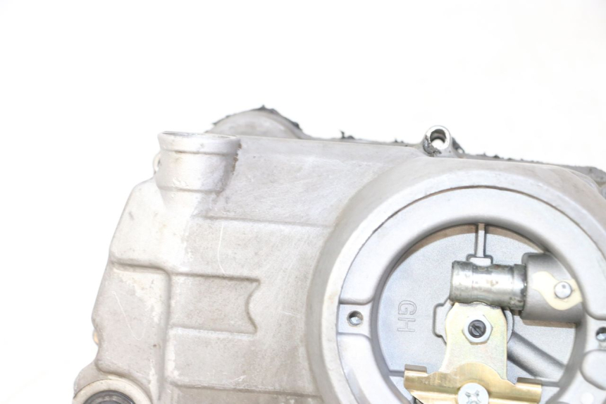 photo de KUPPLUNGSDECKEL APOLLO RFZ 125 - Oberflächenzustand und Material