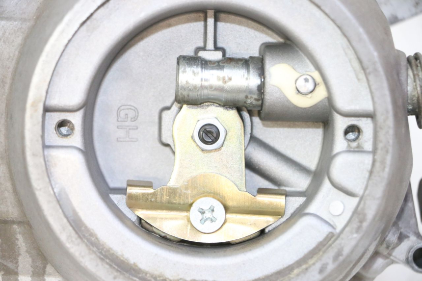 photo de KUPPLUNGSDECKEL APOLLO RFZ 125 - Kennzeichnungen und Originalreferenzen