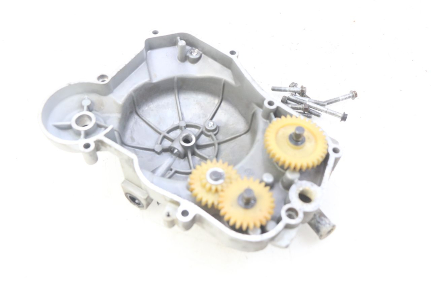 photo de KUPPLUNGSGEHÄUSE APRILIA SX 50 (2011 - 2017) - Details der Befestigungspunkte