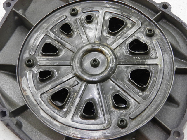 photo de KUPPLUNGSDECKEL YAMAHA FJR 1300 (2004 - 2005) - Zoom auf Gebrauchszustand