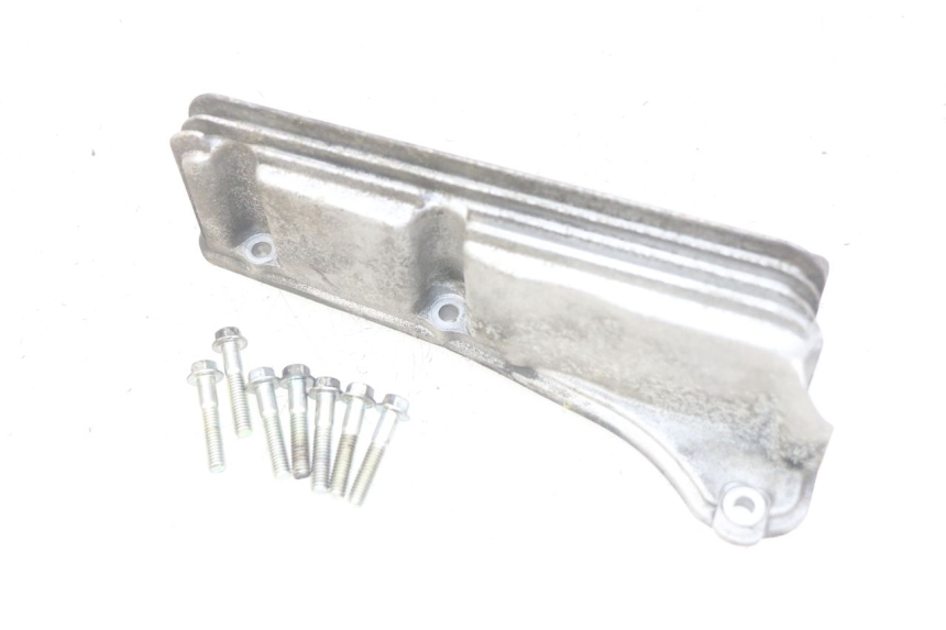 photo de ÖLWANNE PIAGGIO VESPA GTS IGET ABS 125 (2017 - 2023) - Alternative Perspektive