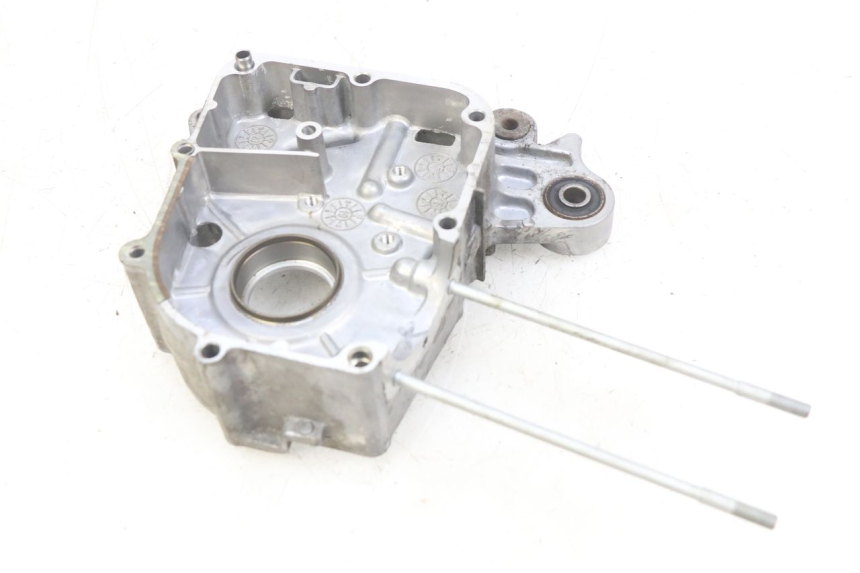 photo de RECHTER MOTORDECKEL KYMCO AGILITY 16+ 4T 50 (2018 - 2023) - Alternative Perspektive