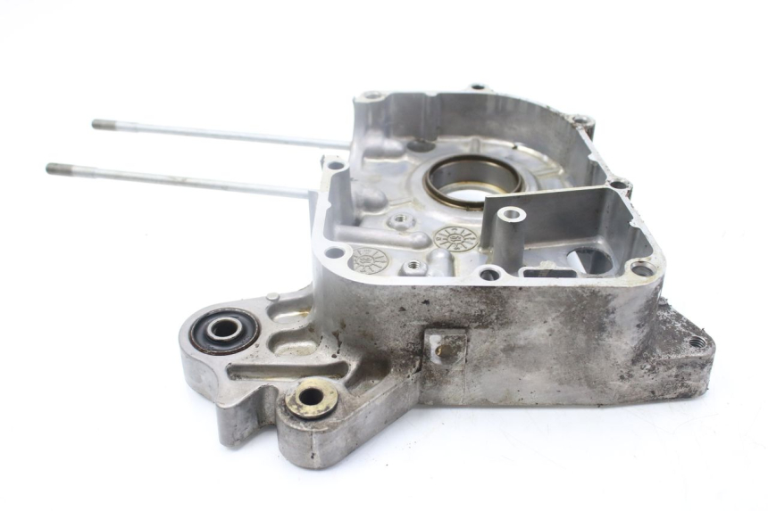 photo de RECHTER MOTORDECKEL KYMCO AGILITY DELIVERY 4T 50 (2018 - 2023) - Details der Befestigungspunkte