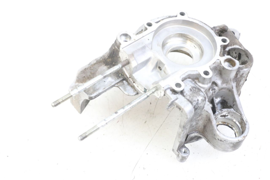 photo de RECHTER MOTORDECKEL MBK BOOSTER SPIRIT 50 (2004 - 2017) - Zoom auf Gebrauchszustand