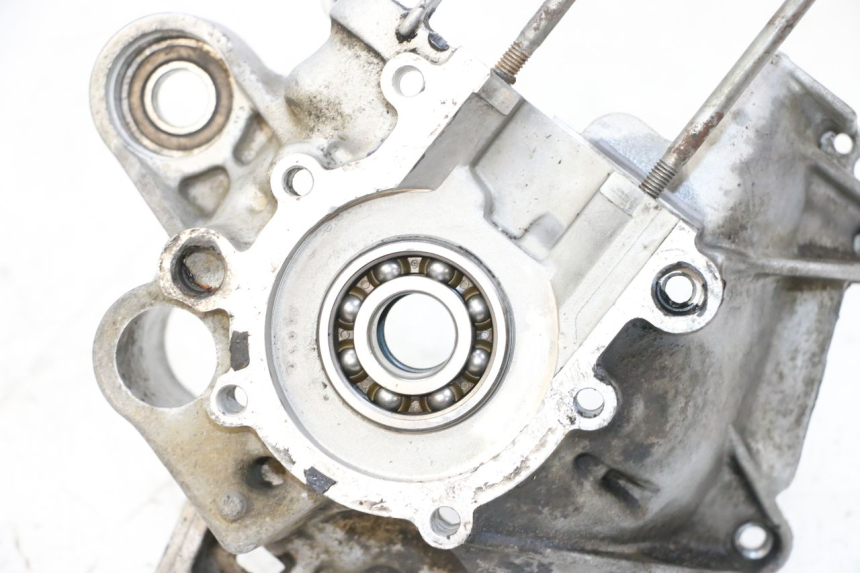 photo de KURBELGEHÄUSE RECHTS MBK BOOSTER SPIRIT NAKED 50 (2004 - 2017) - Alternative Perspektive