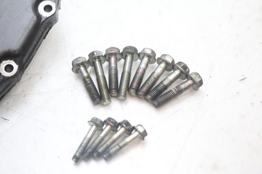 photo de KURBELGEHÄUSE RECHTS HONDA FJS SILVER WING SILVERWING 400 (2005 - 2008) - Details der Befestigungspunkte