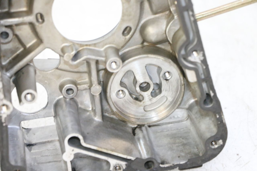 photo de KURBELGEHÄUSE RECHTS KYMCO GRAND DINK 125 (2008 - 2014) - Oberflächenzustand und Material