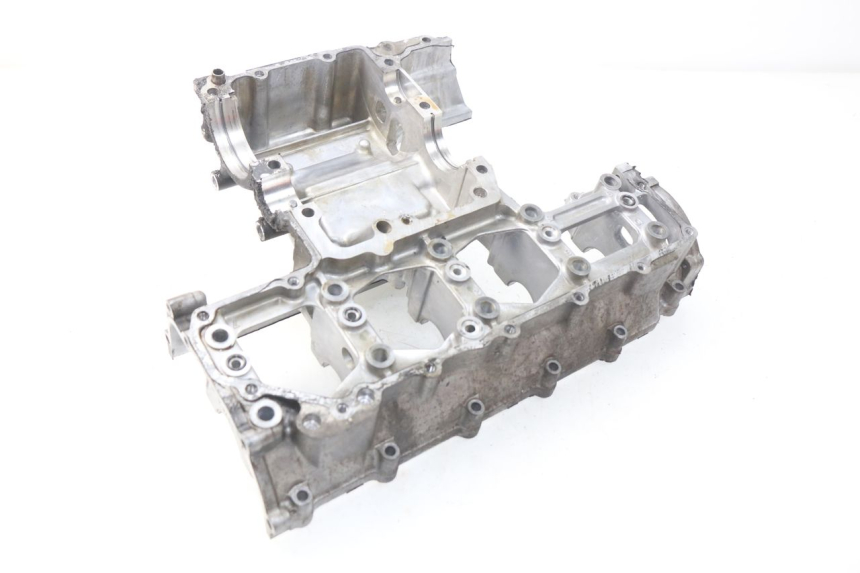 photo de KURBELGEHÄUSE RECHTS SUZUKI GSX-R GSXR 600 (2001 - 2003) - Zoom auf Gebrauchszustand