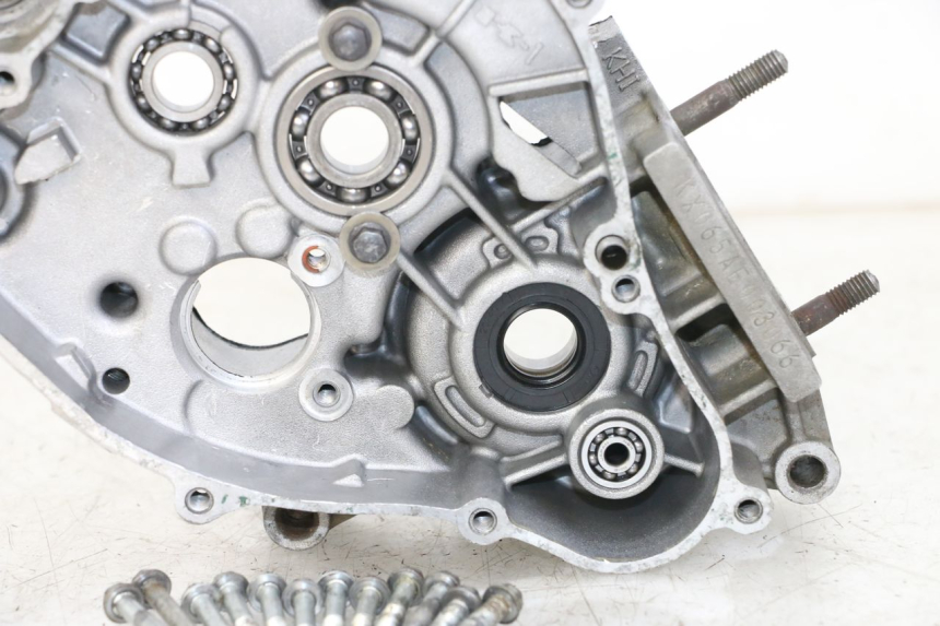 photo de KURBELGEHÄUSE RECHTS KAWASAKI KX 65 (2000 - 2019) - Details der Befestigungspunkte