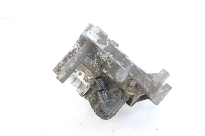 photo de KURBELGEHÄUSE RECHTS PEUGEOT LUDIX 50 (2008 - 2017) - Details der Befestigungspunkte