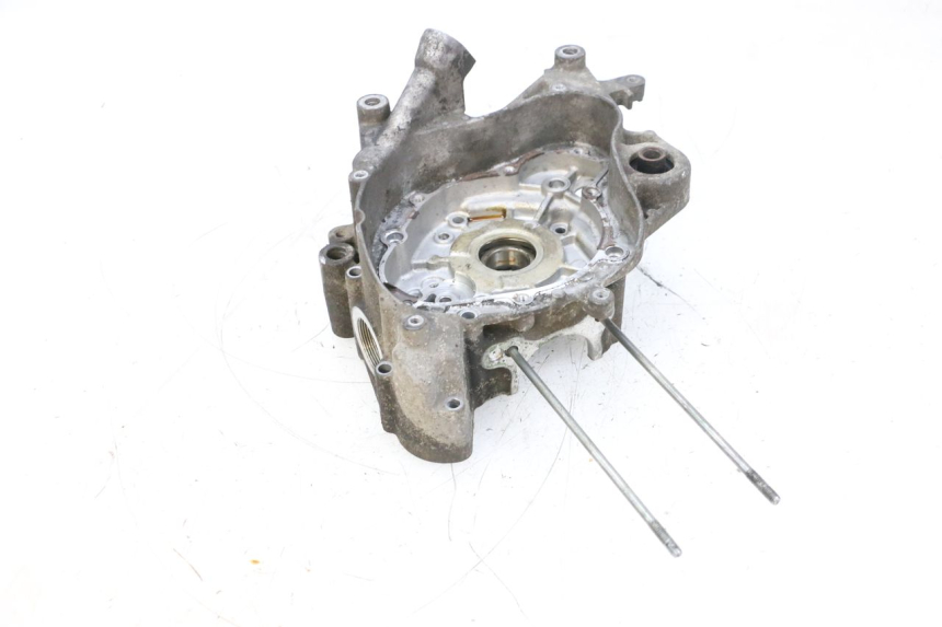 photo de KURBELGEHÄUSE RECHTS YAMAHA NEOS NEO'S 4T 50 (2008 - 2016) - Details der Befestigungspunkte