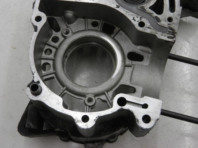 photo de KURBELGEHÄUSE RECHTS PEUGEOT SATELIS 125 (2010 - 2012) - Kennzeichnungen und Originalreferenzen