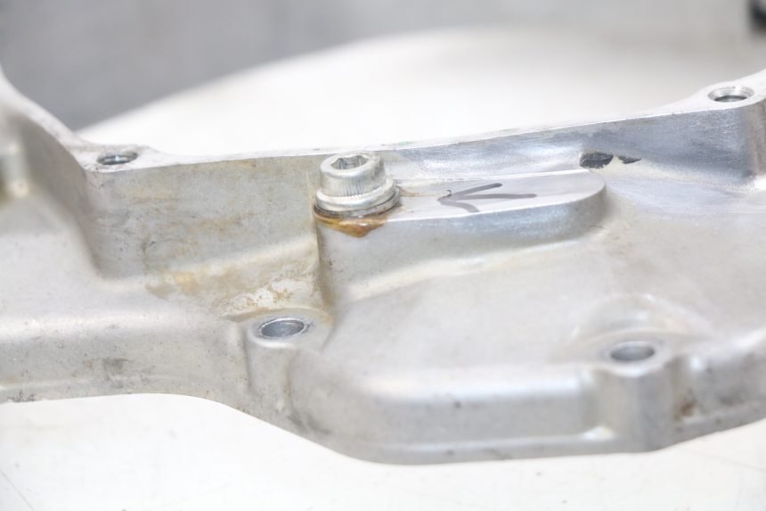 photo de RECHTER MOTORDECKEL SUZUKI RM-Z RMZ 250 (2010 - 2016) - Kennzeichnungen und Originalreferenzen