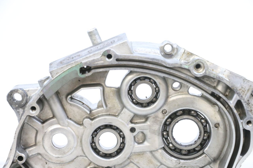 photo de KURBELGEHÄUSE RECHTS YAMAHA TTR 125 (2000 - 2020) - Charakteristische Merkmale