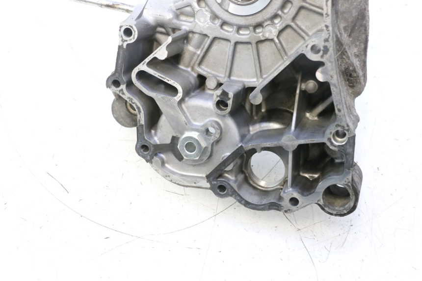 photo de KURBELGEHÄUSE RECHTS PIAGGIO X9 EVOLUTION 125 (2003 - 2007) - Oberflächenzustand und Material