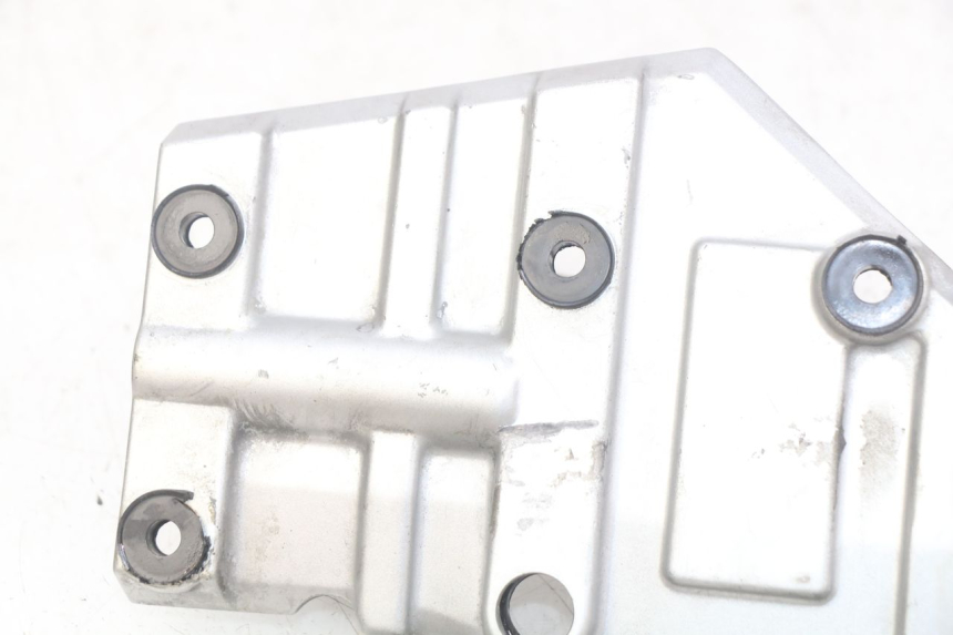 photo de RECHTER MOTORDECKEL KAWASAKI ZX-6R ZX6R 600 (1995 - 1997) - Details der Befestigungspunkte