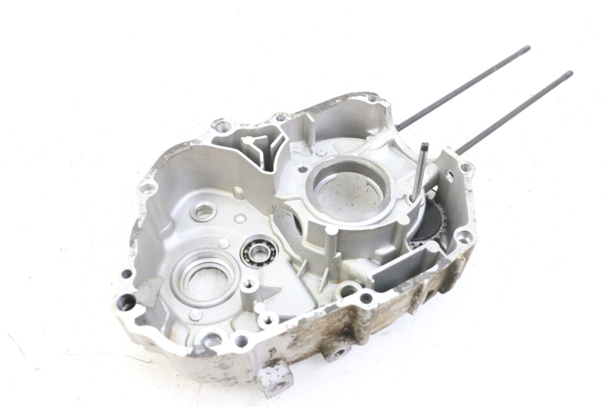 photo de KURBELGEHÄUSE LINKS APOLLO RFZ 125 - Details der Befestigungspunkte