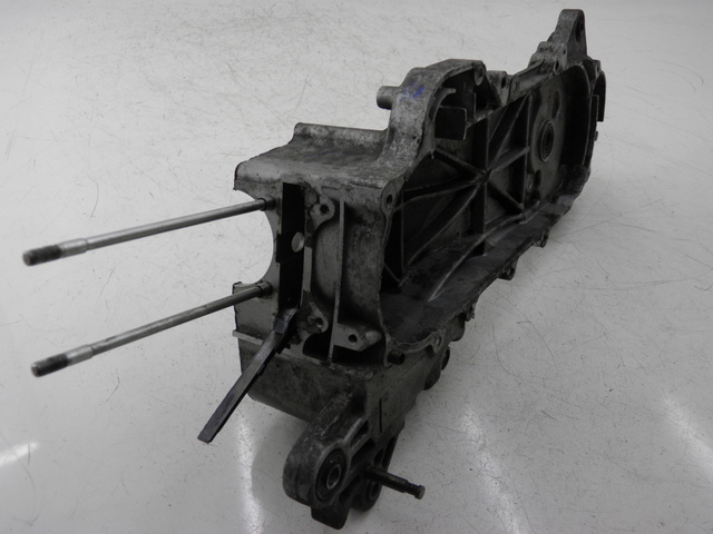 photo de KURBELGEHÄUSE LINKS BENZHOU YY50QT31 VINTAGE 50 (2009 - 2012) - Zoom auf Gebrauchszustand