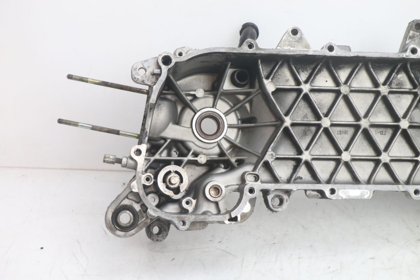 photo de KURBELGEHÄUSE LINKS PIAGGIO FLY 2T 50 (2004 - 2017) - Detailansicht des Bauteils