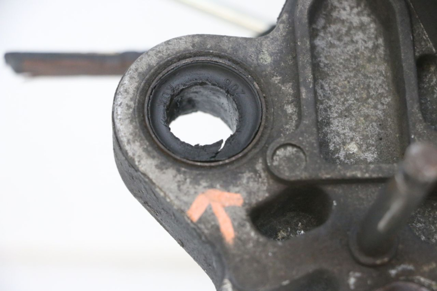 photo de KURBELGEHÄUSE LINKS SYM ORBIT III 3 4T 50 (2021 - 2025) - Details der Befestigungspunkte