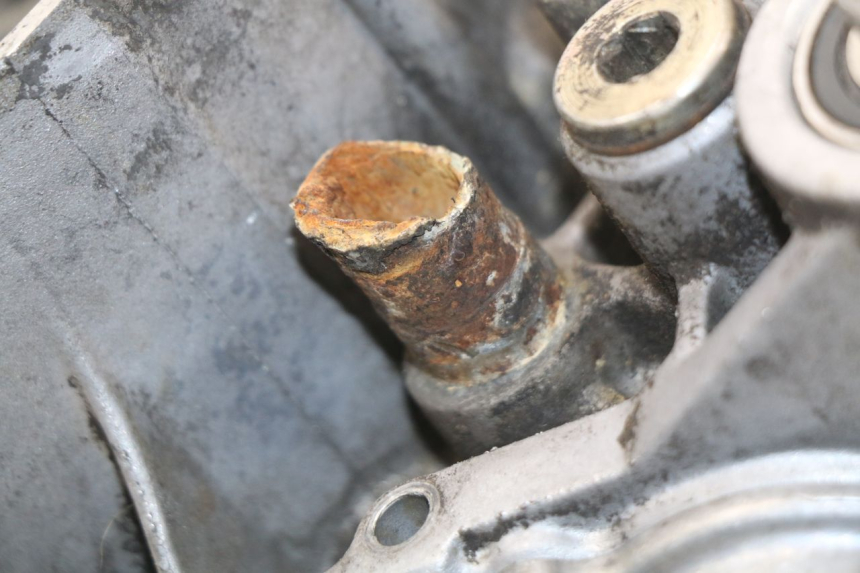 photo de KURBELGEHÄUSE LINKS APRILIA SCARABEO GT 125 (1999 - 2007) - Detailansicht des Bauteils