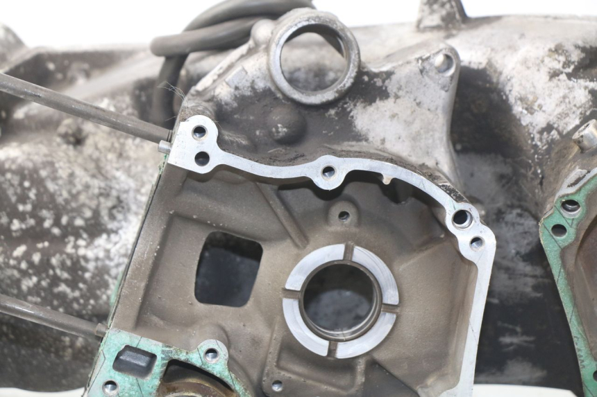 photo de KURBELGEHÄUSE LINKS APRILIA SCARABEO GT 125 (1999 - 2007) - Weitere Ansicht des Artikels