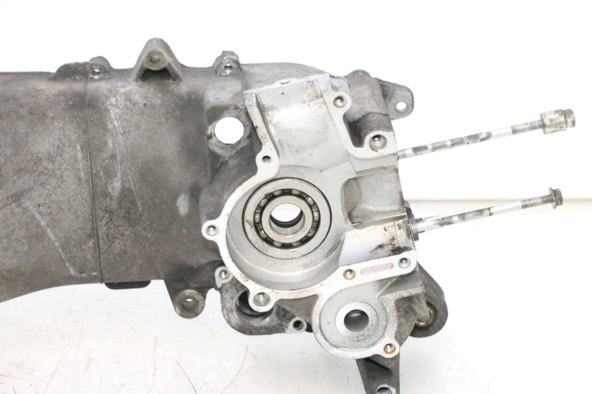 photo de LINKER MOTOR LINKS PIAGGIO VESPA S 2T 50 (2007 - 2014) - Oberflächenzustand und Material