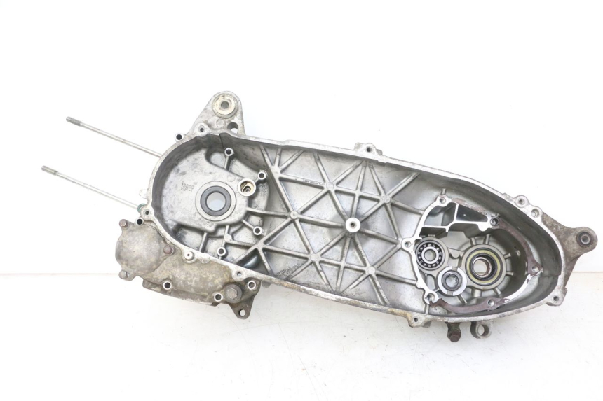 photo de KURBELGEHÄUSE LINKS YAMAHA XMAX X-MAX 125 (2006 - 2009) - Details der Befestigungspunkte