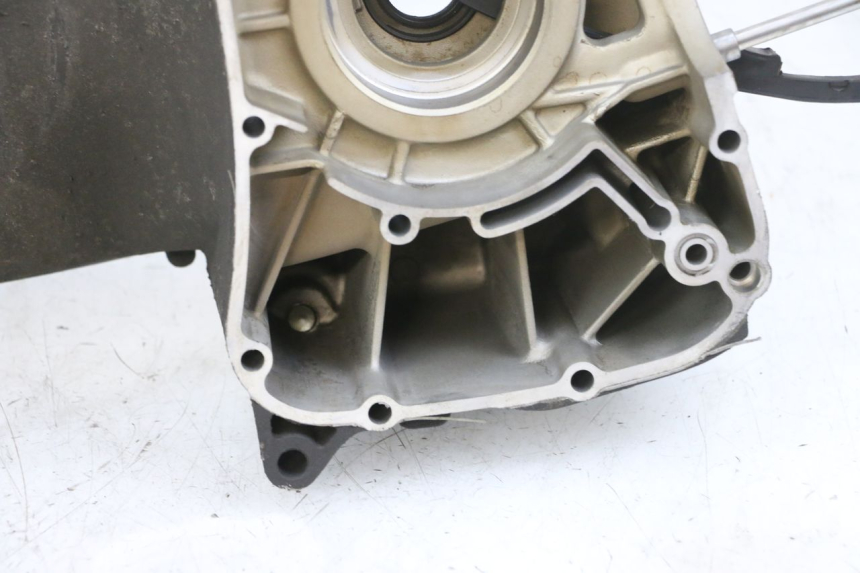 photo de KURBELGEHÄUSE LINKS YAMAHA X-MAX XMAX 125 (2010 - 2013) - Technische Nahaufnahme