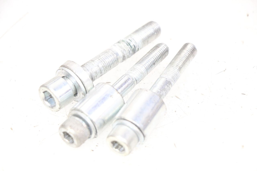 photo de ZYLINDERKOPFHAUBE HONDA CB R 1000 (2018 - 2023) - Detailansicht des Bauteils