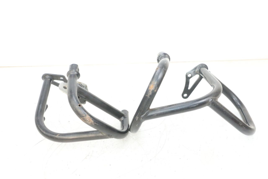 photo de ZYLINDERKOPFHAUBE YAMAHA FJR ABS 1300 (2006 - 2012) - Details der Befestigungspunkte