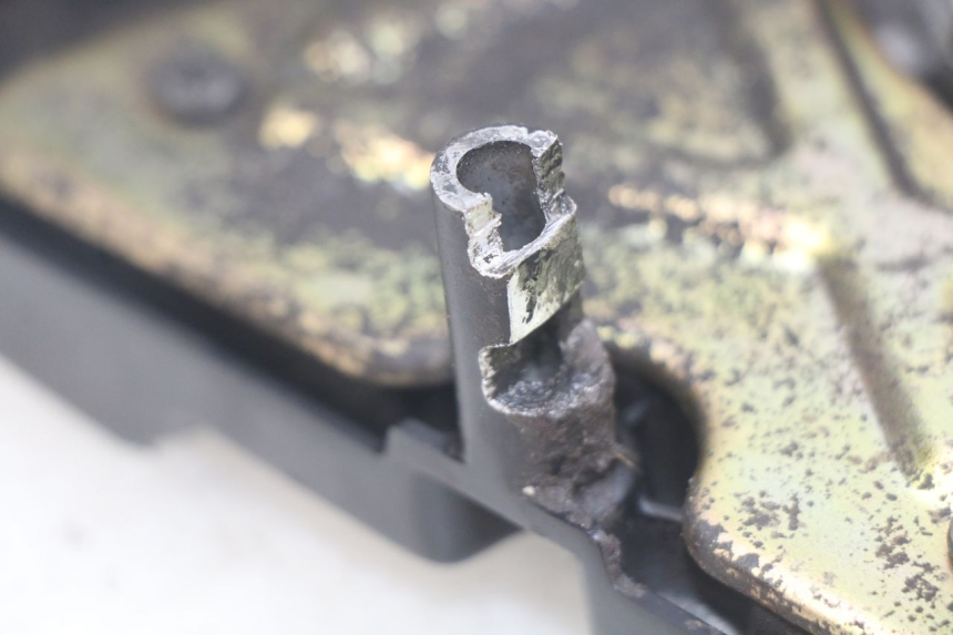 photo de RITZELGEHäUSE YAMAHA FZS FAZER 600 (1998 - 2001) - Detailansicht des Bauteils