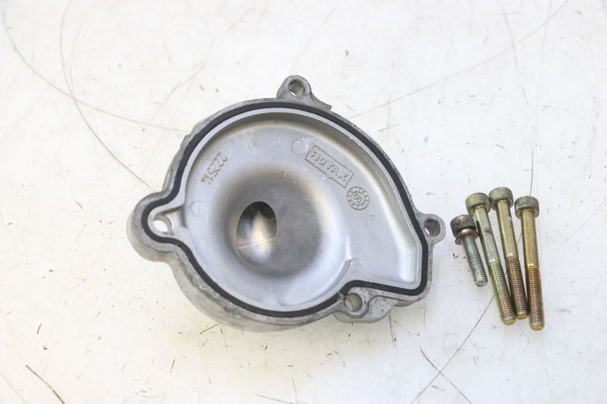 photo de WASSERPUMPENDECKEL  CAN-AM SPYDER RS 1000 (2008 - 2012) - Detailansicht des Bauteils