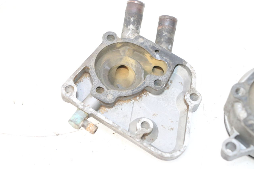photo de WASSERPUMPENDECKEL  YAMAHA YP MAJESTY 125 (1998 - 2001) - Details der Befestigungspunkte