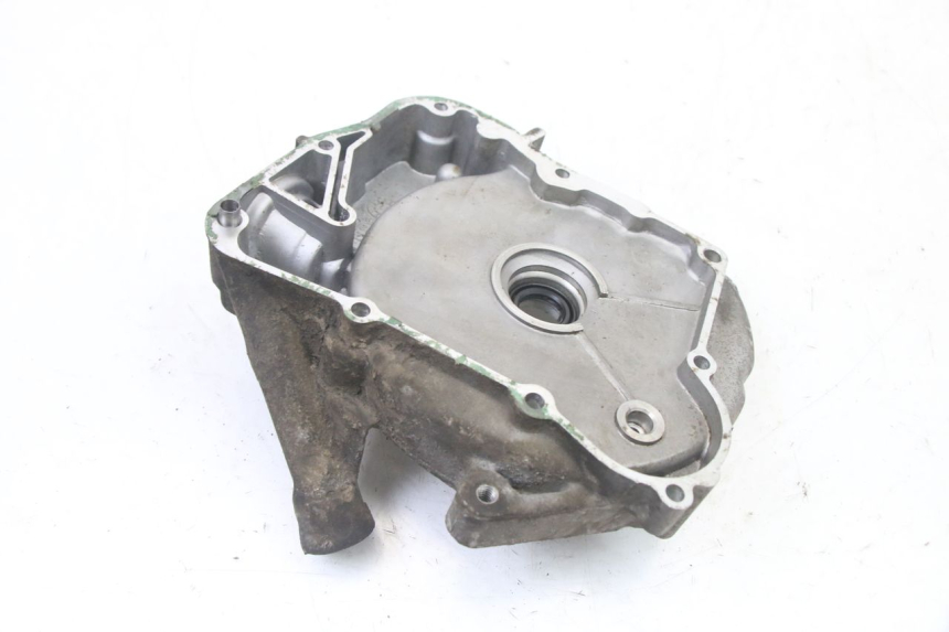 photo de LICHTMASCHINENDECKEL PEUGEOT VIVACITY 125 (2010 - 2017) - Details der Befestigungspunkte