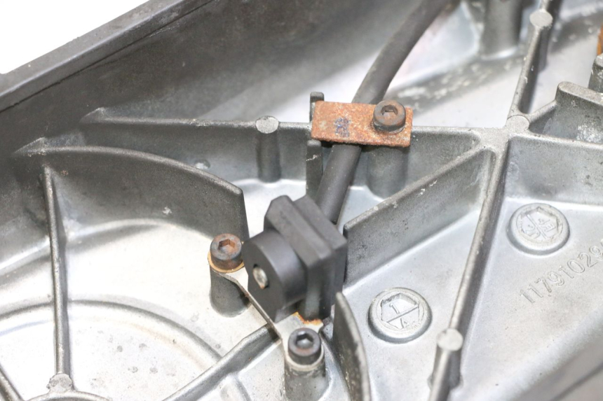 photo de VARIODECKEL PEUGEOT STREETZONE I NAKED 2T 50 (2018 - 2020) - Alternative Perspektive