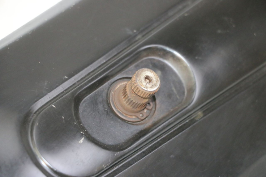 photo de VARIOMATIKGEHäUSE PEUGEOT VIVACITY NEW 4T 50 (2008 - 2017) - Details der Befestigungspunkte