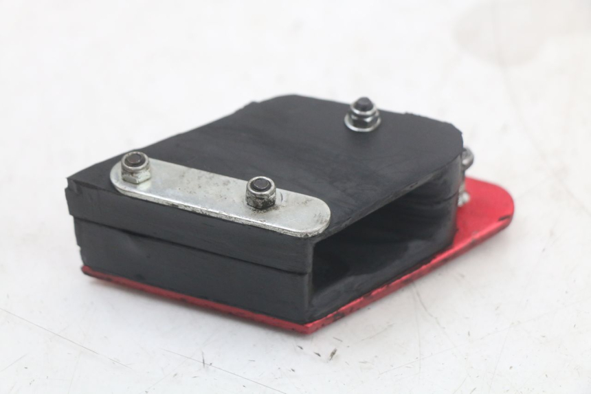 photo de KETTENSCHUTZ DERBI SENDA SM DRD X-TREME 50 (2011 - 2017) - Details der Befestigungspunkte