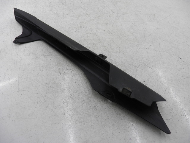 photo de KETTENSCHUTZ HONDA CBF 125 (2009 - 2015) - Zoom auf Gebrauchszustand