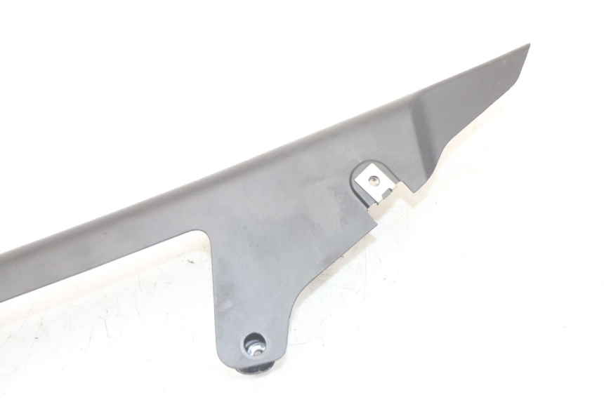 photo de KETTENSCHUTZ HUSQVARNA SVARTPILEN 401 (2018 - 2023) - Zoom auf Gebrauchszustand