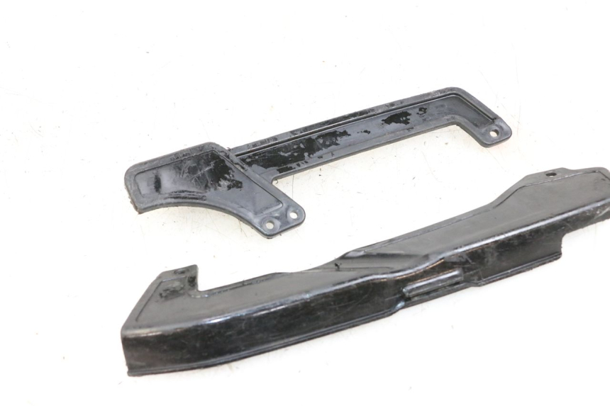 photo de KETTENSCHUTZ YAMAHA PW 80 (1983 - 2014) - Oberflächenzustand und Material