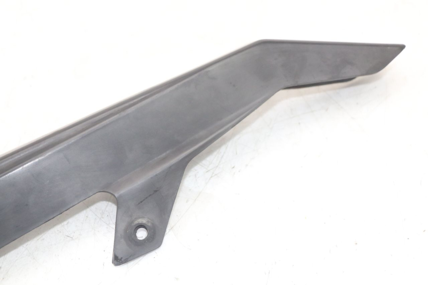 photo de KETTENSCHUTZ SUZUKI GS F 500 (2004 - 2007) - Zoom auf Gebrauchszustand