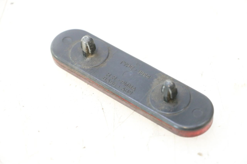 photo de RÜCKSTRAHLER PEUGEOT ELYSTAR 50 (2002 - 2014) - Detailansicht des Bauteils