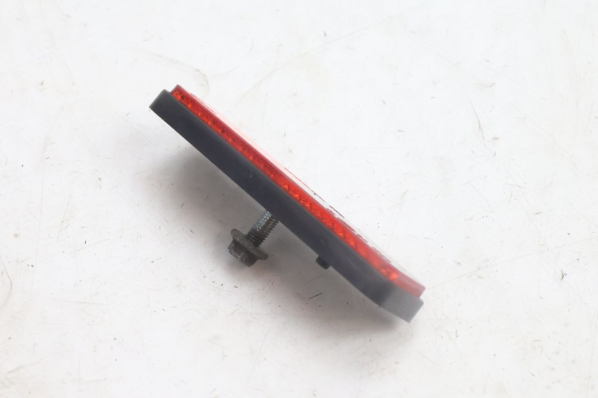 photo de RÜCKSTRAHLER HONDA FES PANTHEON 125 (2003 - 2007) - Detailansicht des Bauteils