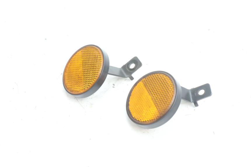 photo de RÜCKSTRAHLER HONDA SH 125 (2001 - 2003) - Detailansicht des Bauteils