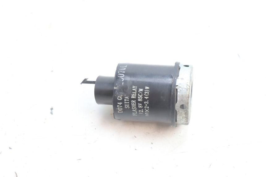 photo de BLINKERRELAIS KYMCO AGILITY 16+ 4T 50 (2018 - 2023) - Hauptansicht