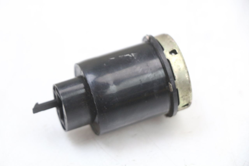 photo de BLINKERRELAIS KYMCO AGILITY 4T 50 (2005 - 2018) - Zoom auf Gebrauchszustand